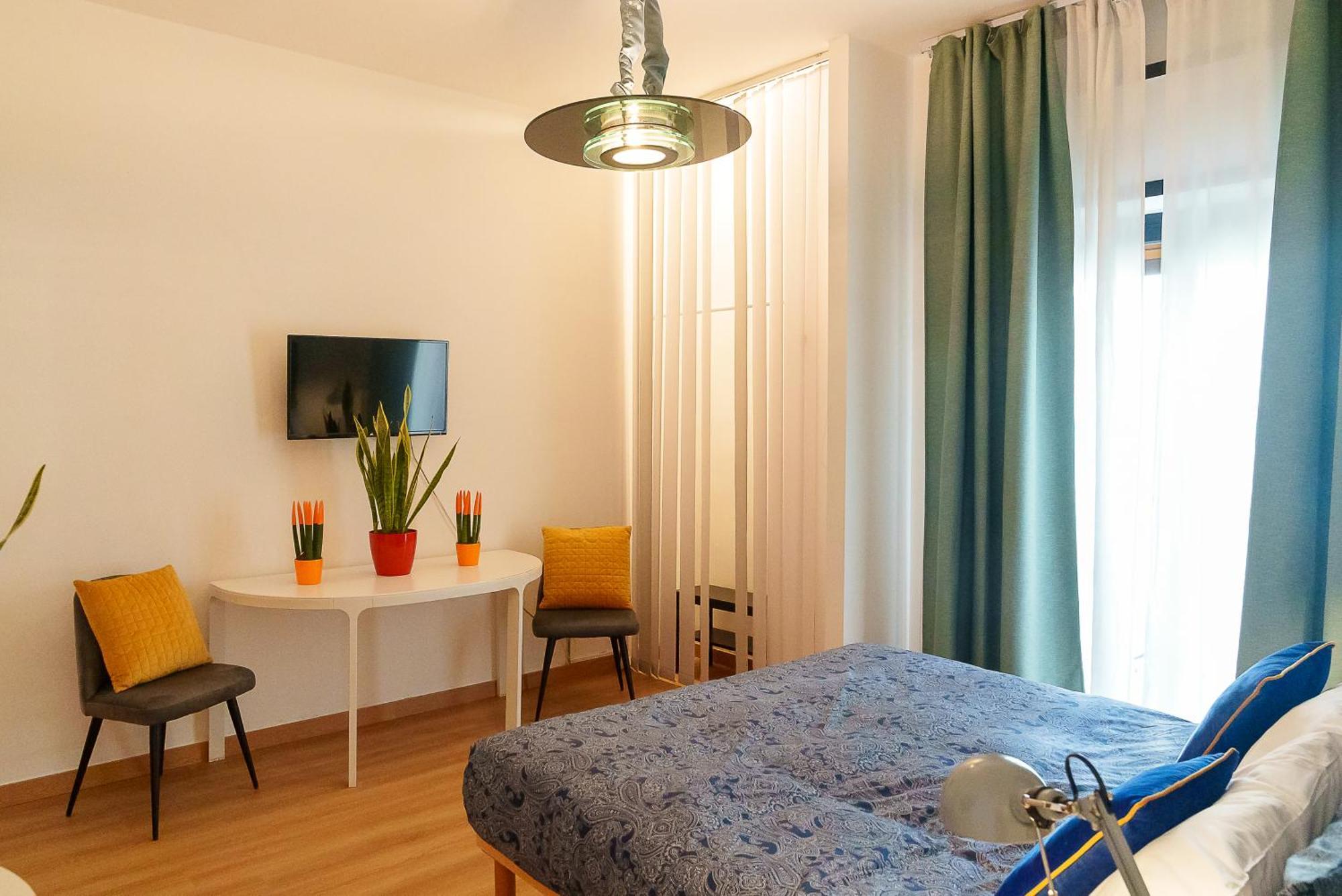 Via Prospero Petroni 9 - Bari Stazione - Hotell Eksteriør bilde