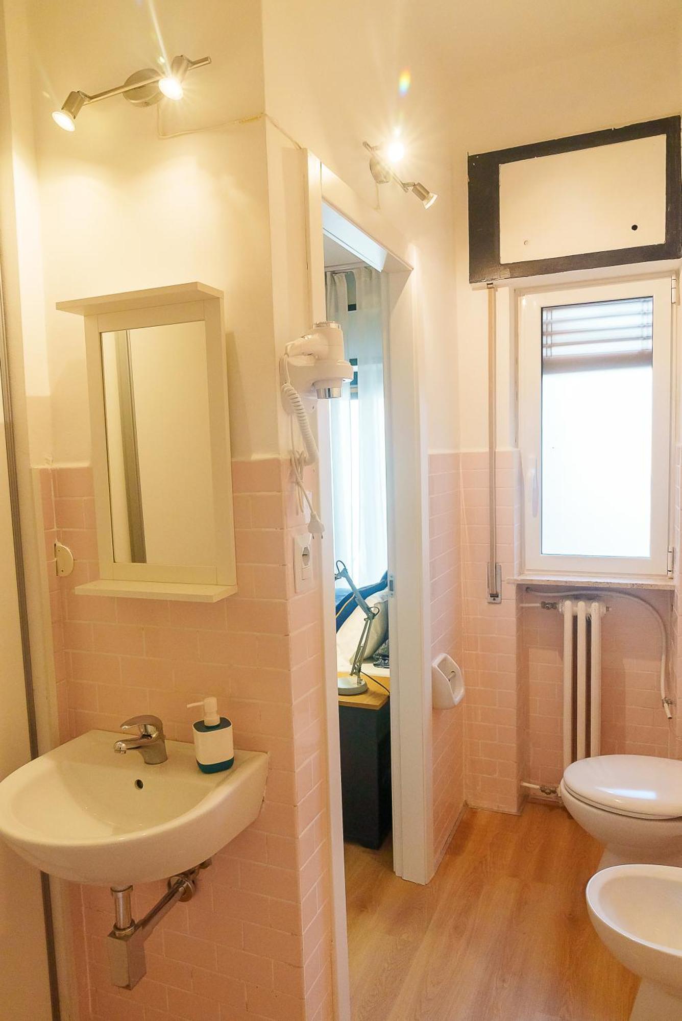 Via Prospero Petroni 9 - Bari Stazione - Hotell Eksteriør bilde